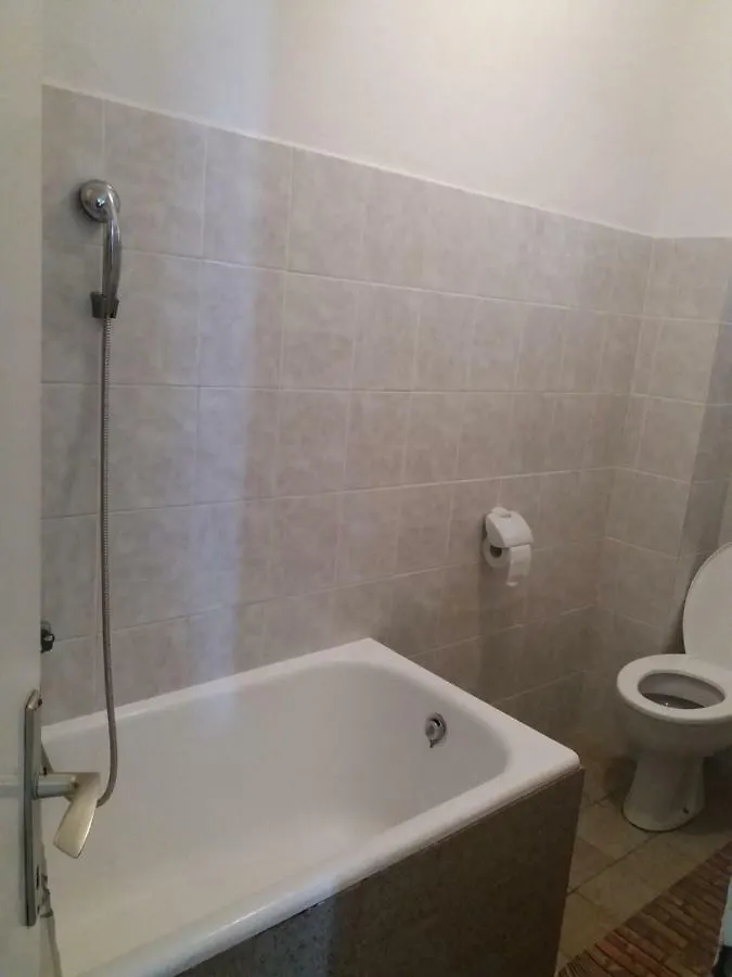 Apartment Apartman Nona Povljana