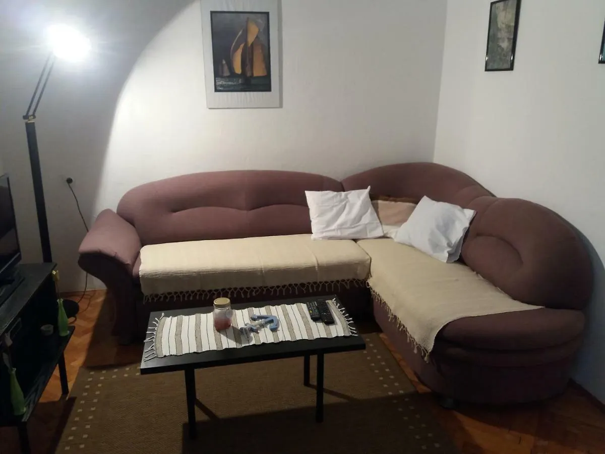 Apartment Apartman Nona Povljana Croatia